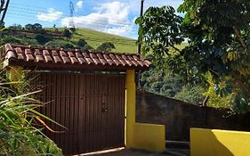 Chácara Cantinho da Alegria